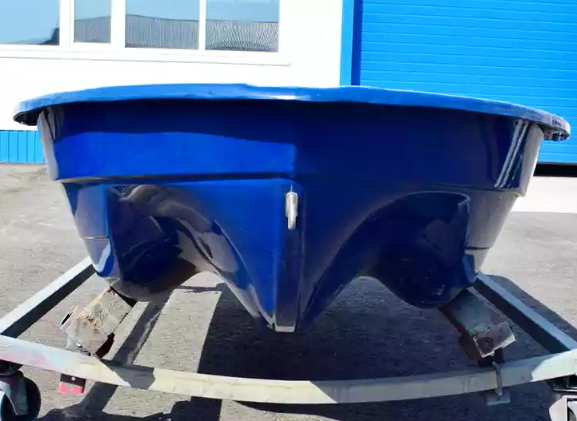 Стеклопластиковая лодка Neman-340 (тримаран) в Хасавюрте