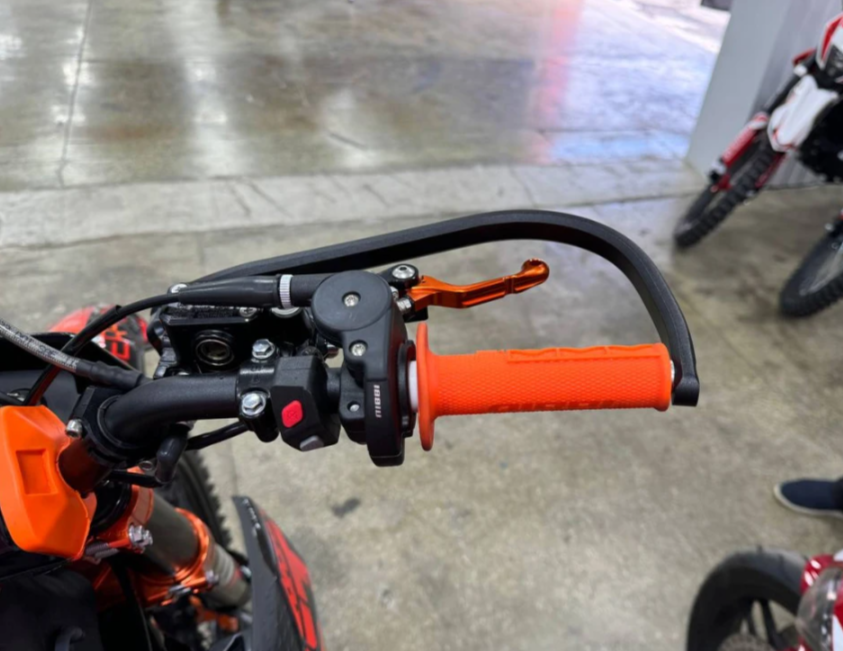 Кроссовый мотоцикл FAIDET PR300 MAX WP в Хасавюрте