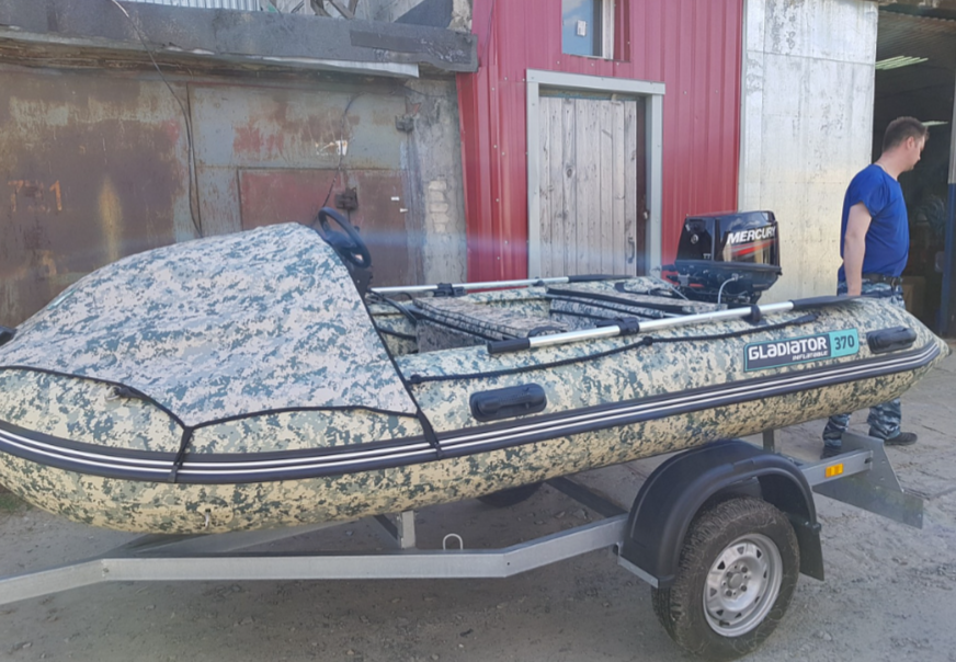 НАДУВНАЯ ЛОДКА GLADIATOR C370AL в Хасавюрте