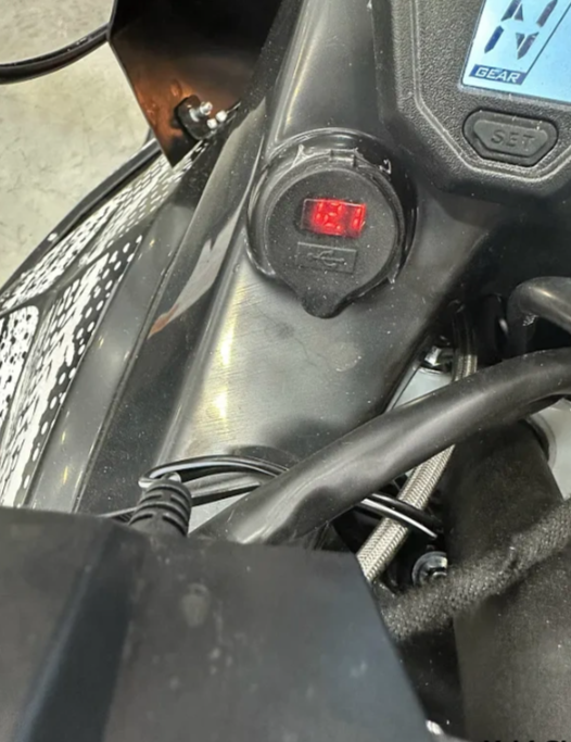 СНЕГОХОД IRBIS SF200L XE SUPERLONG в Хасавюрте