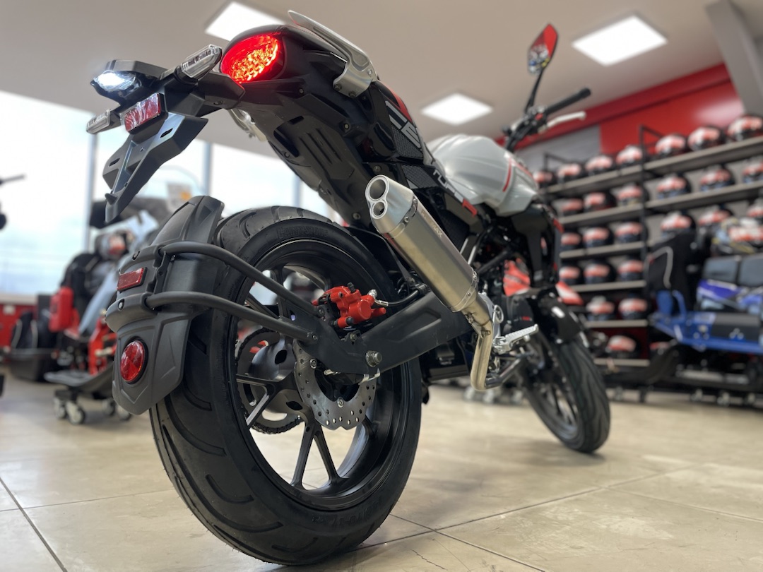 Мопед PROMAX CB150R (49) в Хасавюрте