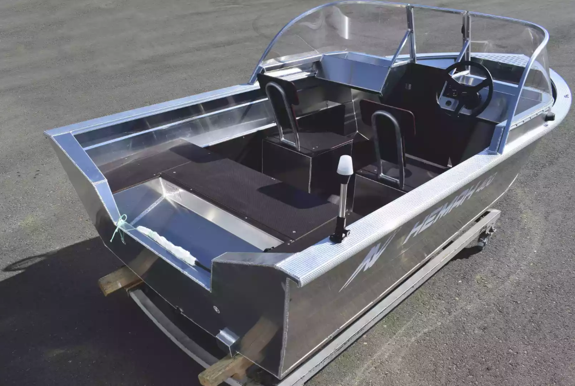 Алюминиевая лодка  Неман-400 DCM в Хасавюрте