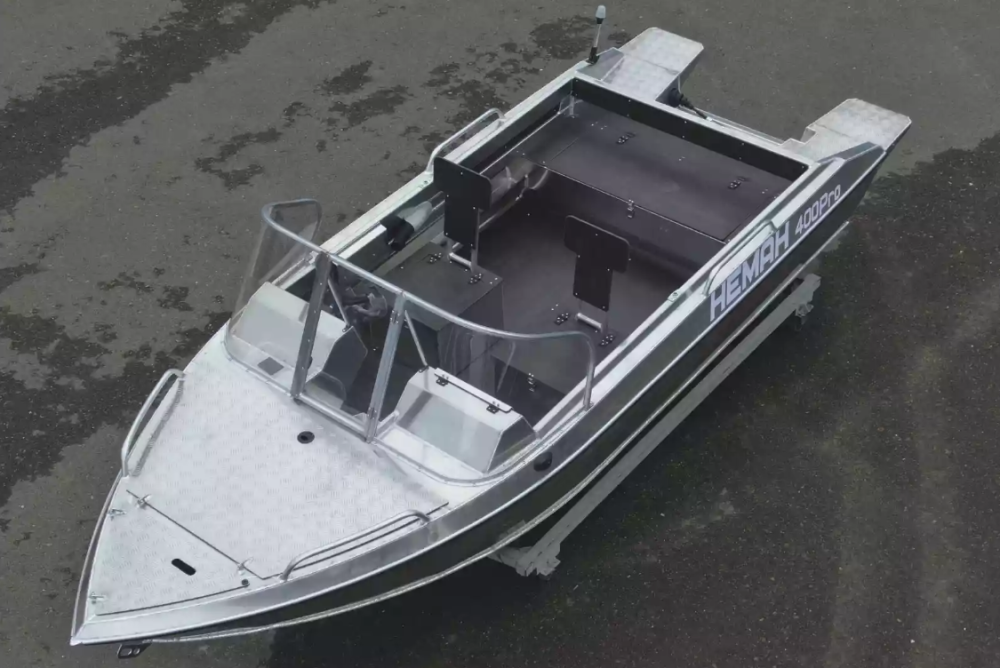 Алюминиевая лодка  Neman-400 PRO в Хасавюрте