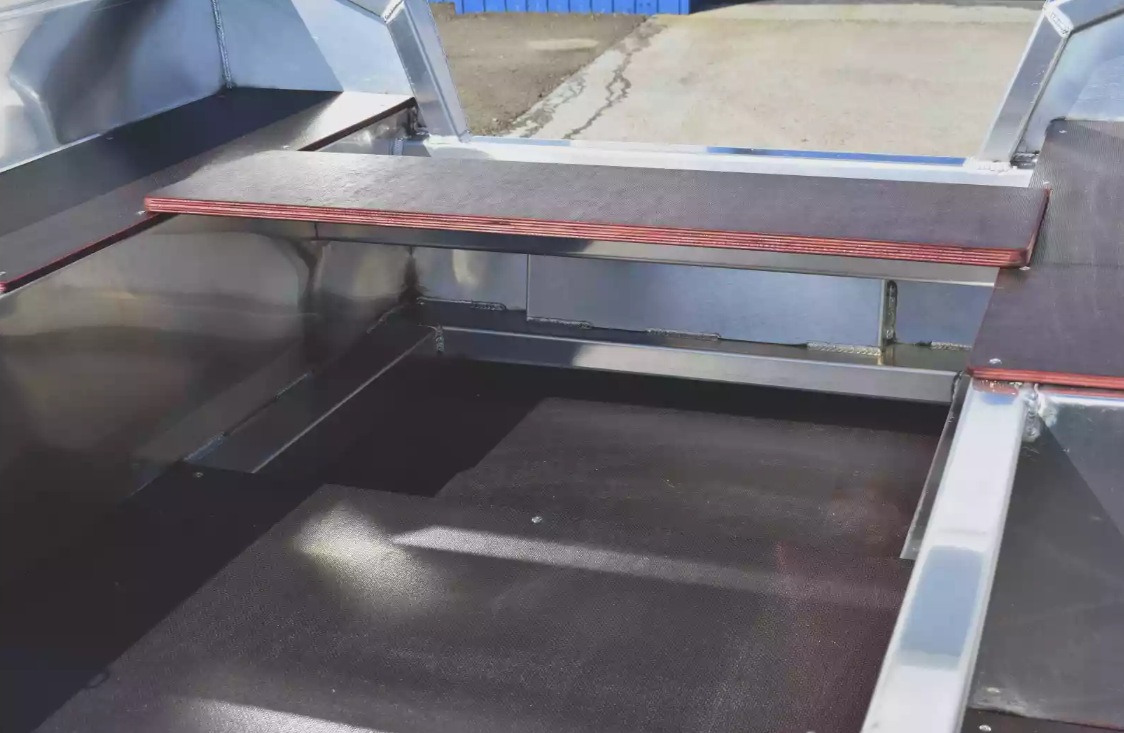 Алюминиевая лодка Неман-400 Р PRO в Хасавюрте