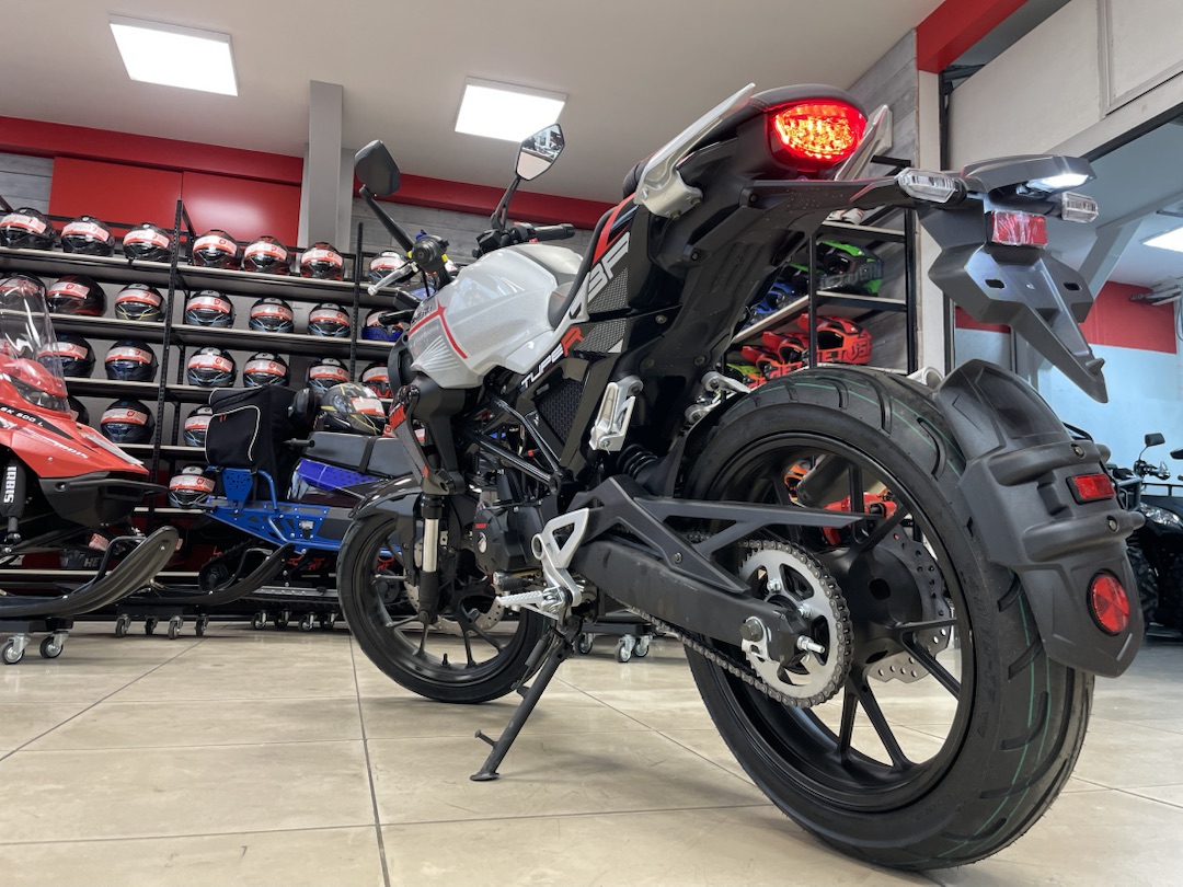 Мопед PROMAX CB150R (49) в Хасавюрте