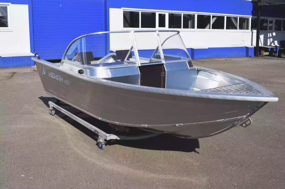 Алюминиевая лодка  Неман-400 DCM в Хасавюрте