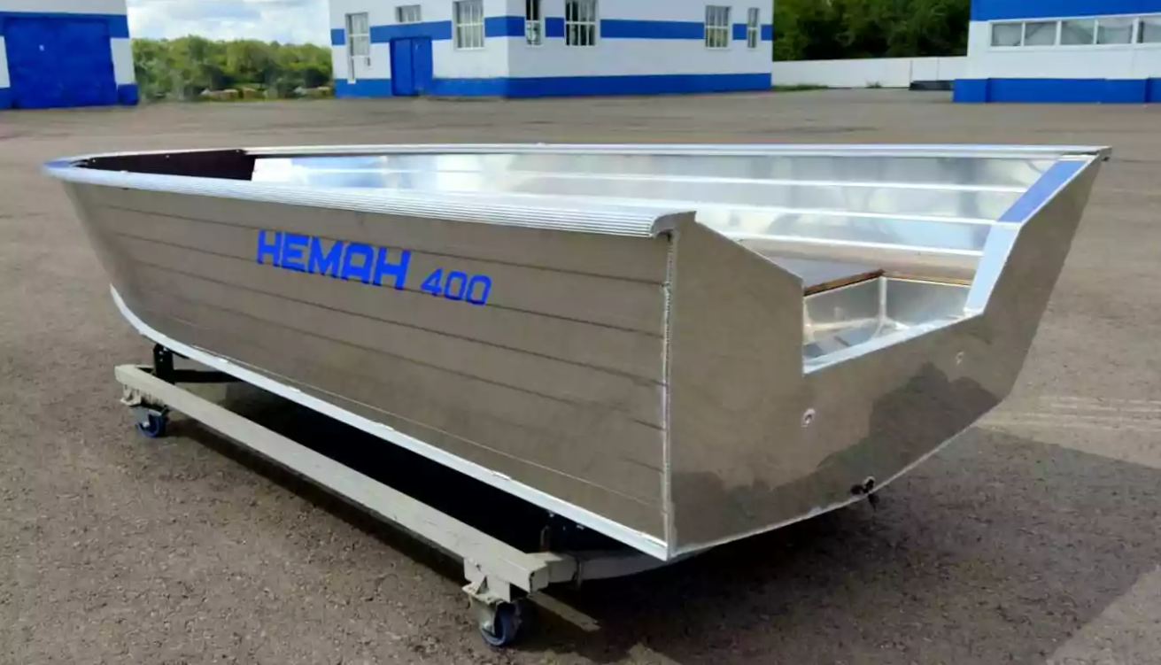 Алюминиевая лодка Неман-400 в Хасавюрте