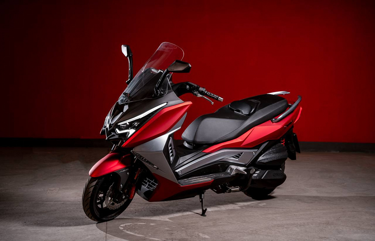 МАКСИСКУТЕР ARIIC 318 в Хасавюрте