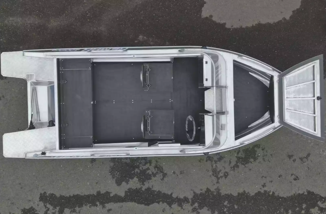 Алюминиевая лодка  Neman-400 PRO в Хасавюрте