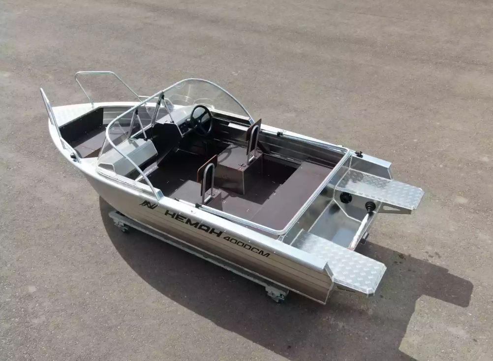 Алюминиевая лодка  Неман-400 DCM NEW в Хасавюрте