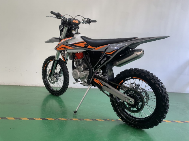 Мотоцикл JHLMOTO JHL LX4 CB300RL (175FMN) в Хасавюрте