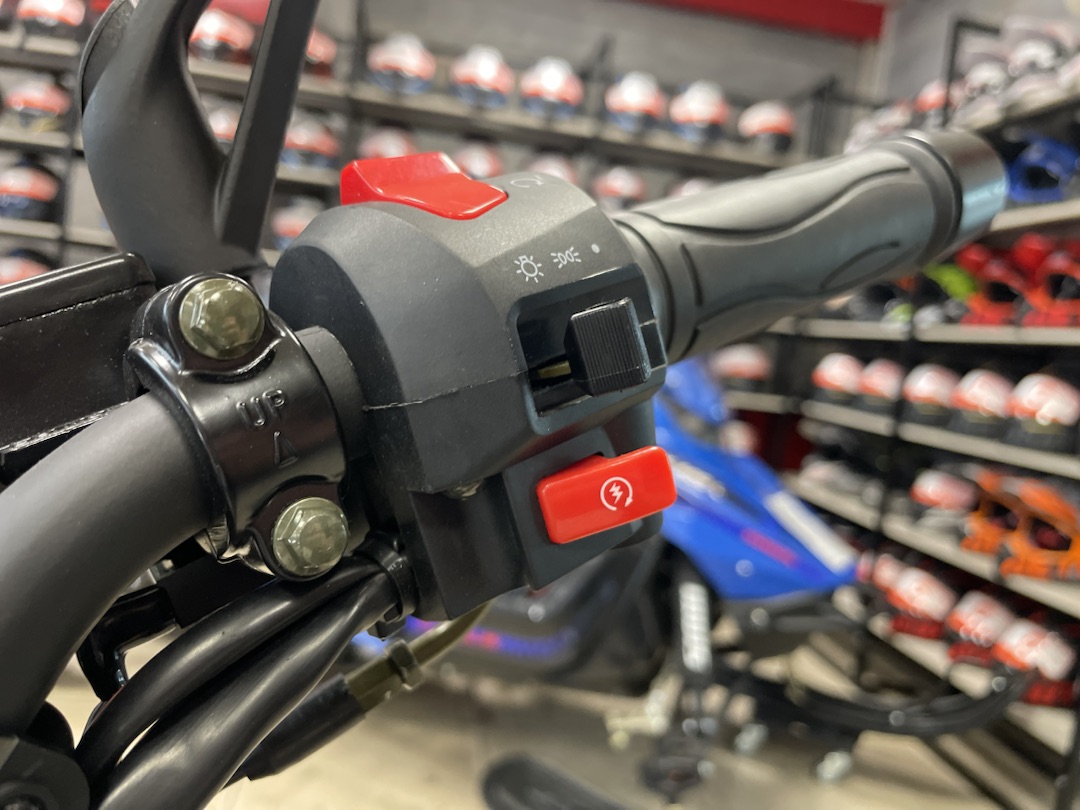 Мопед PROMAX CB150R (49) в Хасавюрте