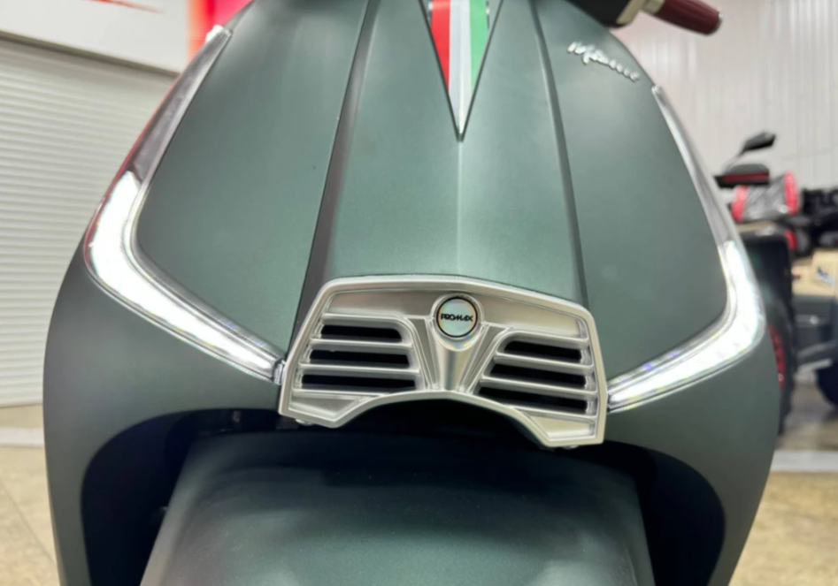 Скутер PROMAX Miami 240 (49) в Хасавюрте