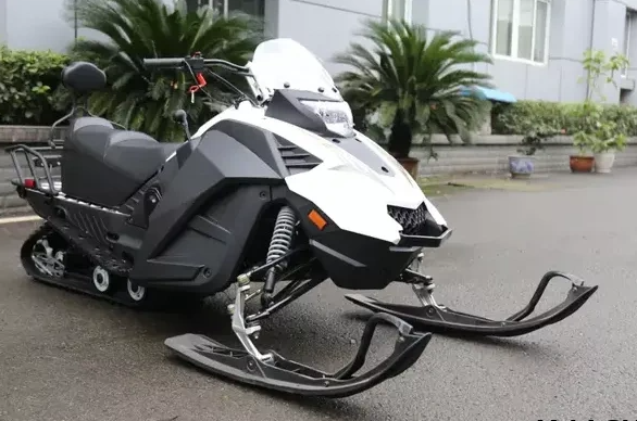 Снегоход ULAR 220 в Хасавюрте