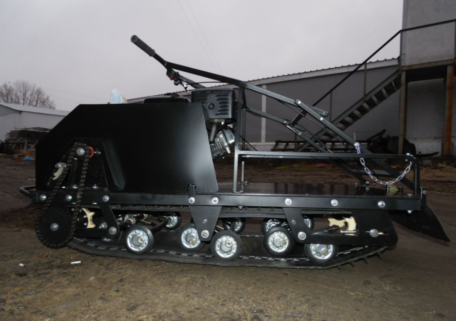 Мотобуксировщик AhtaR Зима 15 л/с с вариатором в Хасавюрте