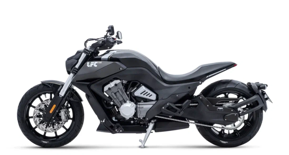 Мотоцикл Benda LFC 700 в Хасавюрте