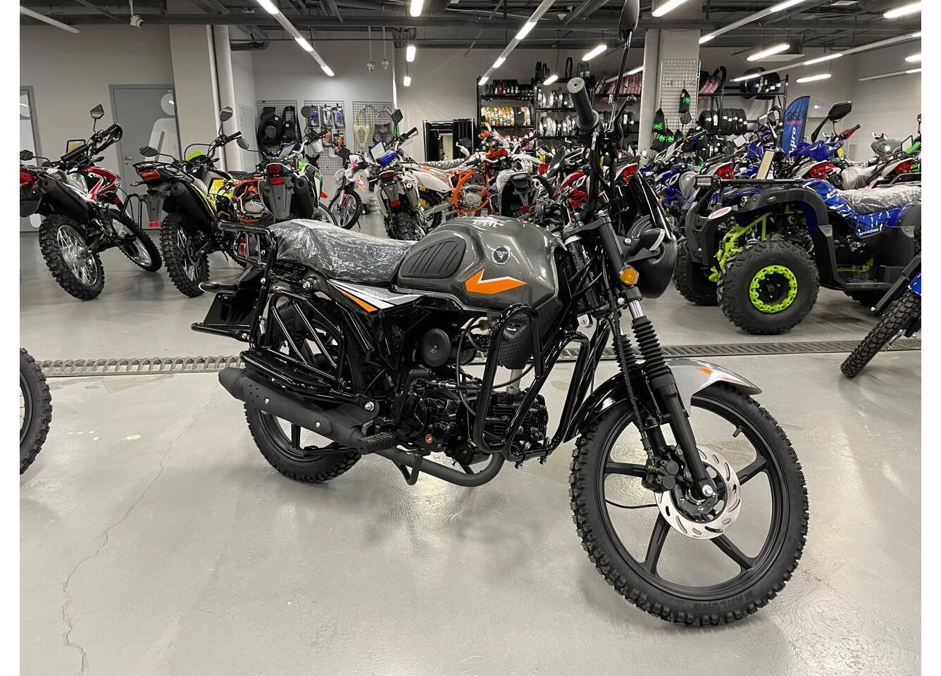 Мопед VMC NOVA 49сс (125сс) Led Full, дисковый тормоз, RKB RATO с баланс. валом, сигнализация в Хасавюрте