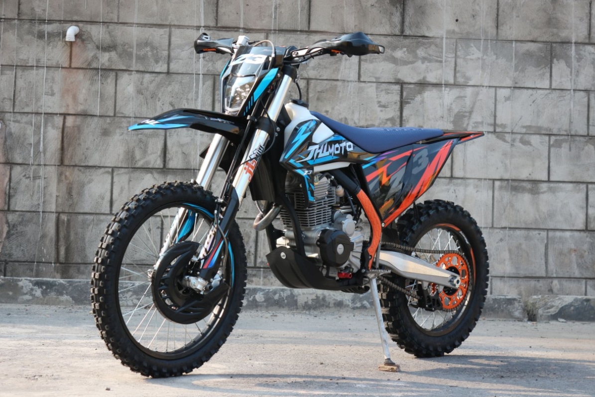 Мотоцикл JHLMOTO JHL Z3 CB250 (172FMM-3A) в Хасавюрте