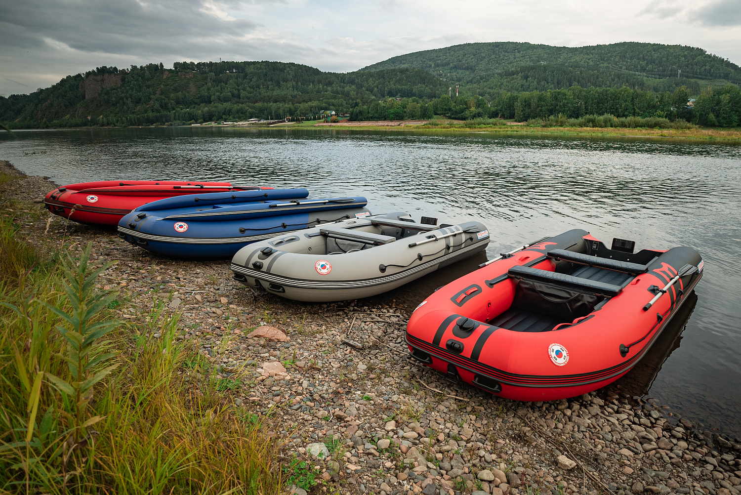 Лодка MISHIMO RIVER FJET PRO 400 под водомет в Хасавюрте
