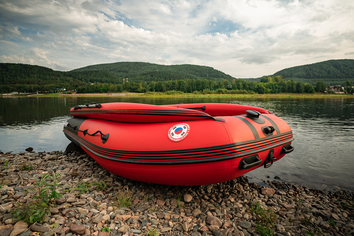 Лодка MISHIMO RIVER FJET PRO 400 под водомет в Хасавюрте