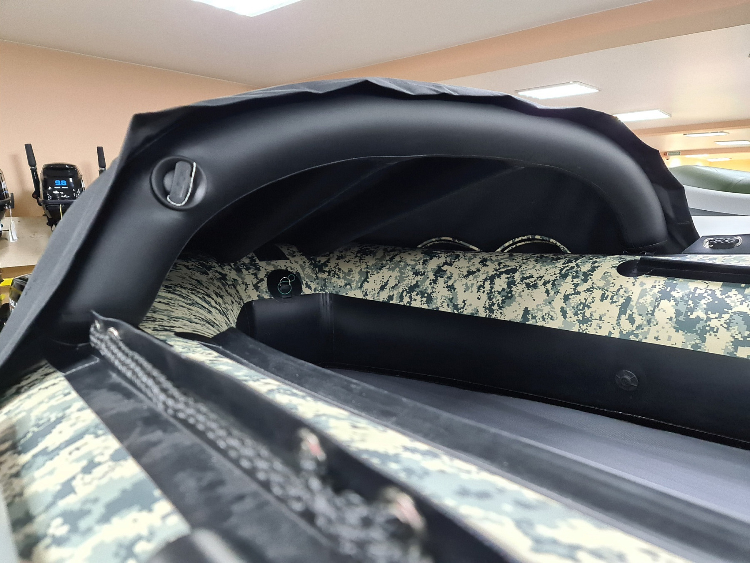 КОМПЛЕКТ НОСОВОГО ТЕНТА К ЛОДКЕ SMARINE AIR MAX 380 ЧЕРНЫЙ в Хасавюрте