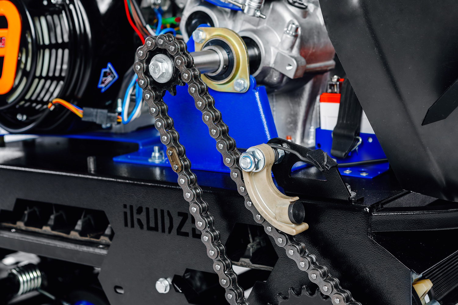 МОТОБУКСИРОВЩИК IKUDZO LONG 2.0 1700/500 EKR19 в Хасавюрте