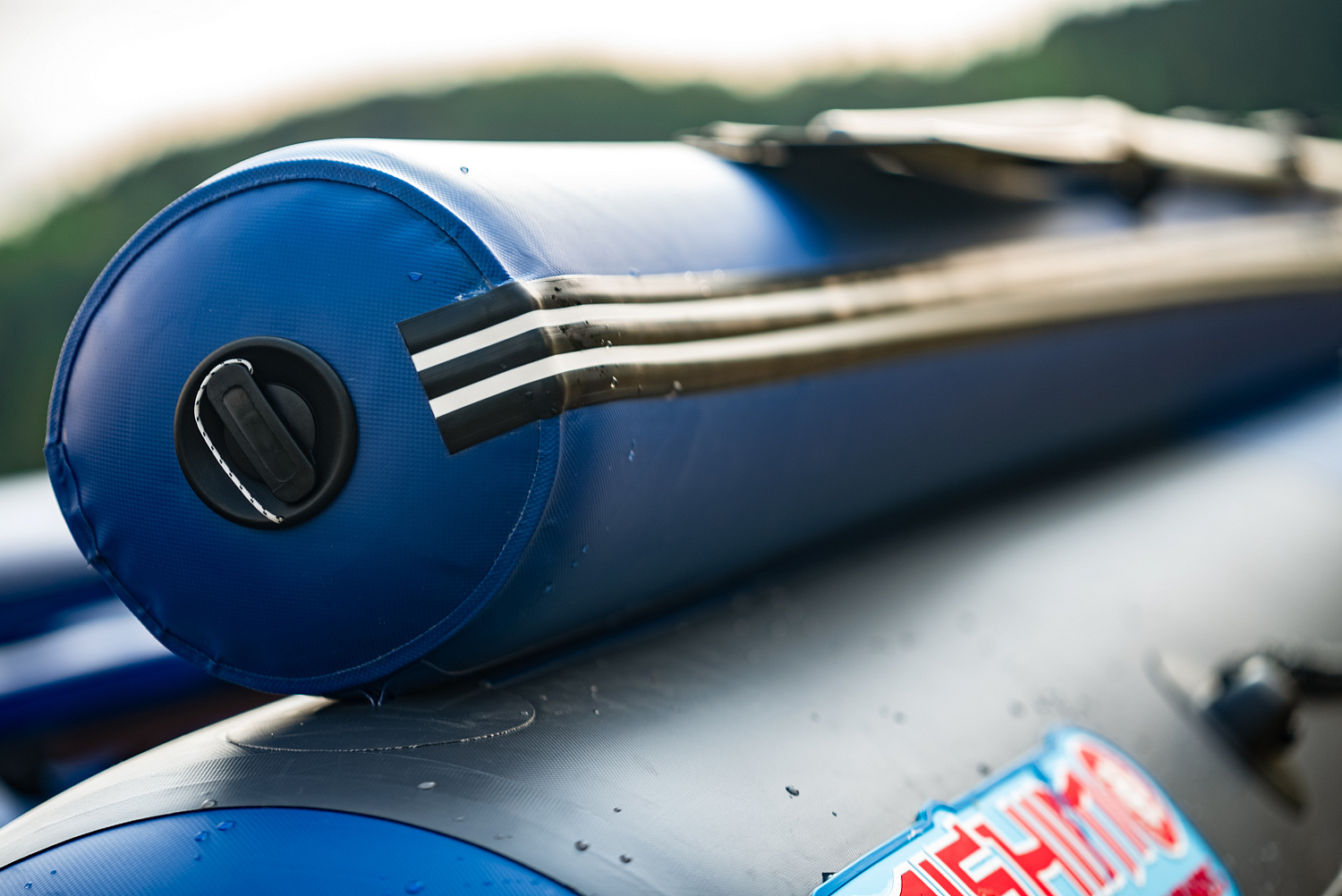 Лодка MISHIMO RIVER FJET PRO 400 под водомет в Хасавюрте