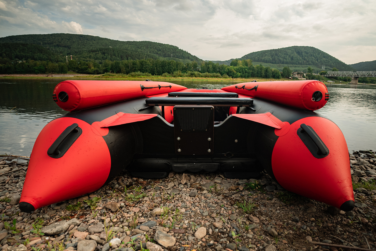 Лодка MISHIMO RIVER FJET PRO 400 под водомет в Хасавюрте