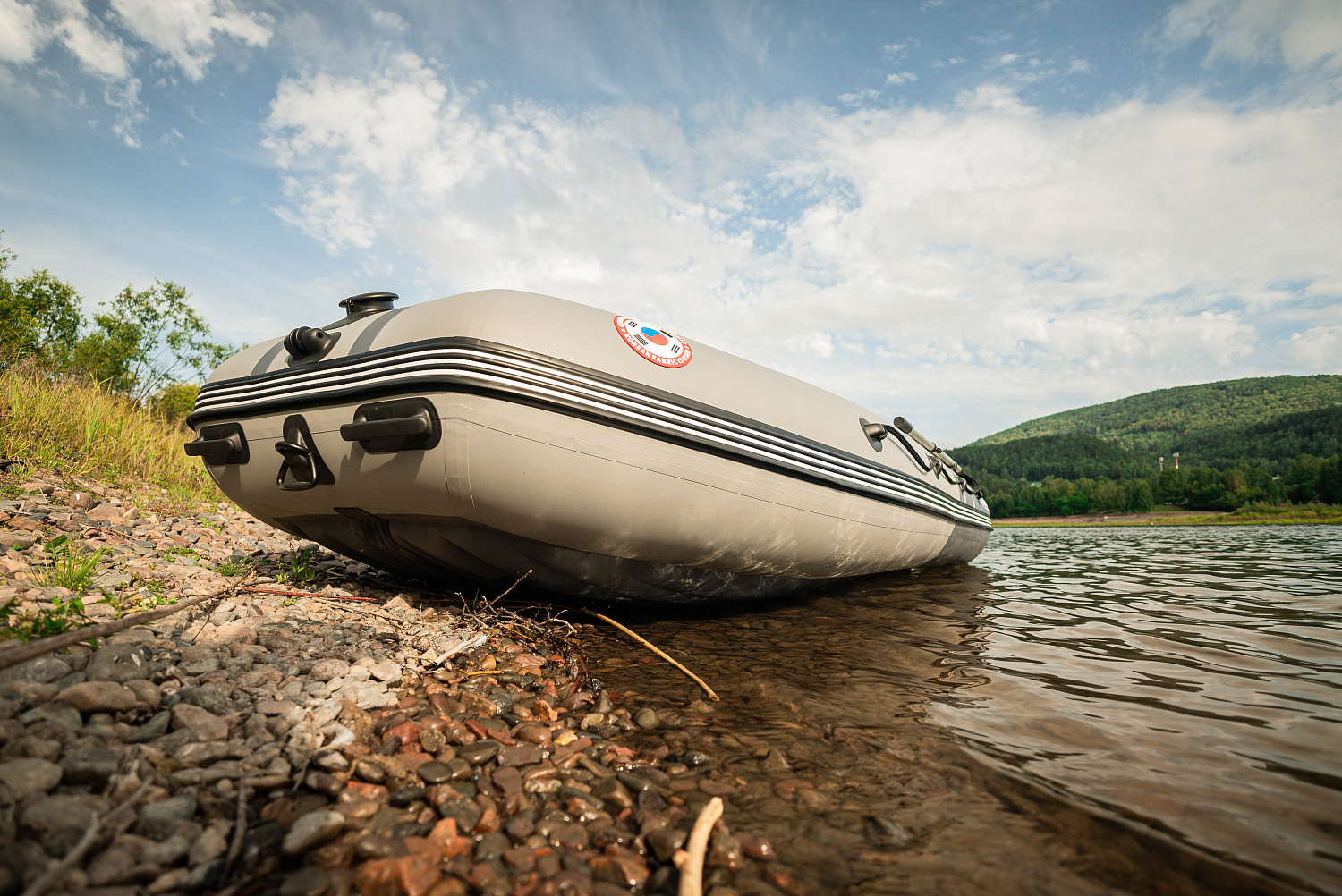 Лодка MISHIMO RIVER JET 390 под водомет в Хасавюрте